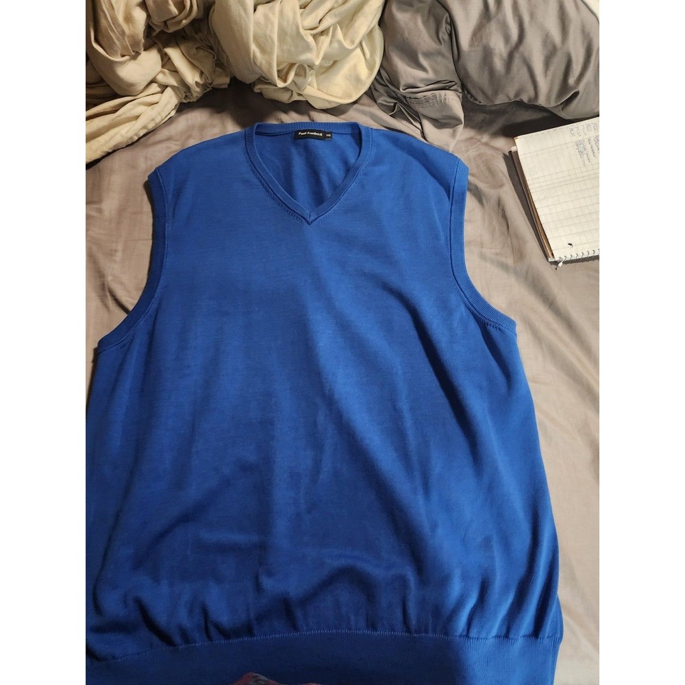 Nice sweater vest by Paul Lawrence. Size XXL, royal blue (MC25)